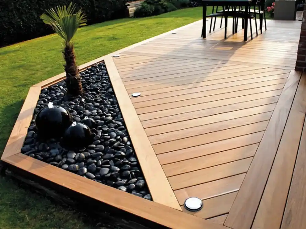 Lame de terrasse bois - IPE - 21 x 145 mm - long. 2,75 ml - 2 faces lisses Commander Vite