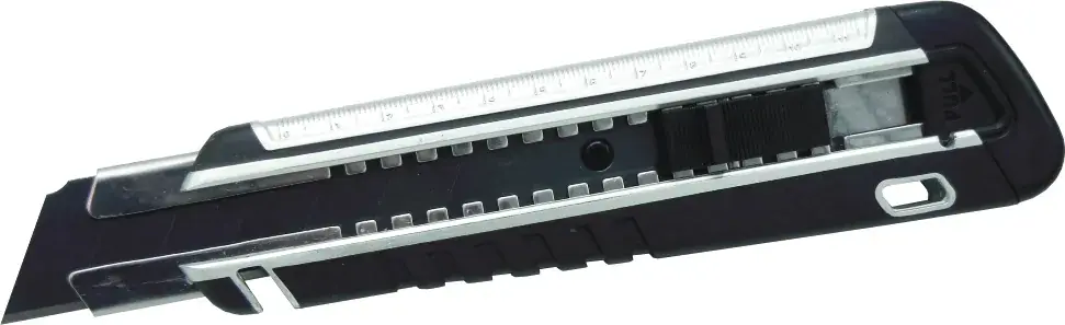 INDI CUTTER SK2 (lames très coupantes) - cutter autobloquant 25 mm + 2 lames Marque