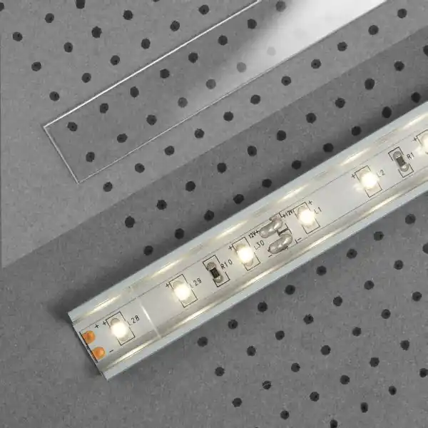 Cache clic pour profilé aluminium LED type A Cache acrylique éclairage indirect blanc Commander Vite