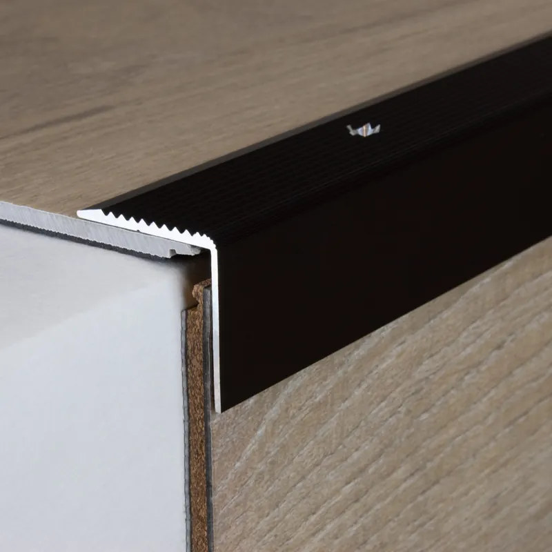 Nez de marche cornière 30 mm x 30 mm aluminium anodisé Meilleure Vente