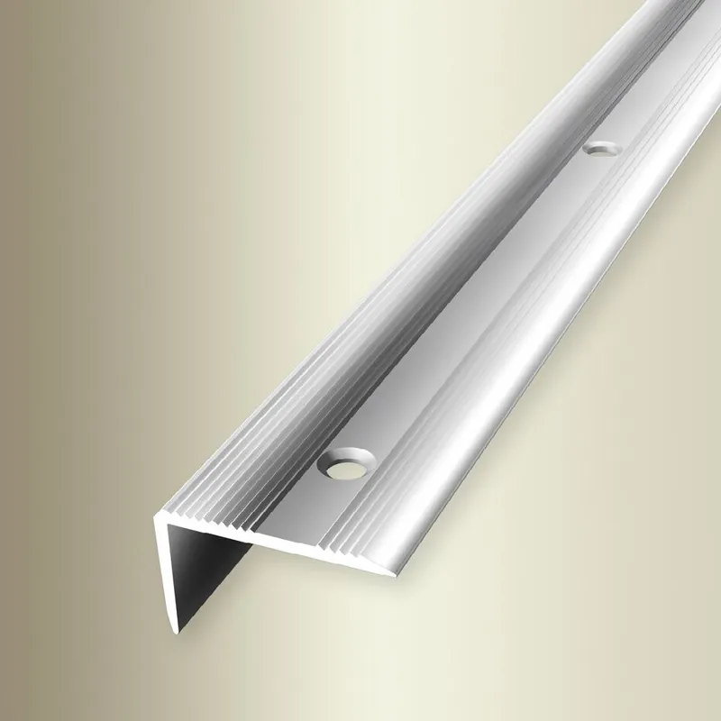 Nez de marche Largeur 30 mm H 0 - 17 mm Longueur 2500 mm Cornière escalier Strié Prix Bas