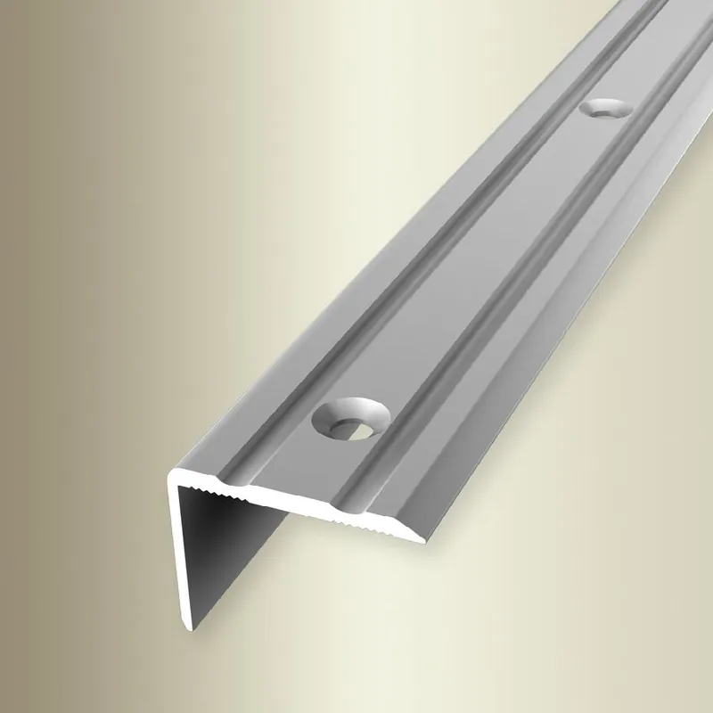 Nez de marche Largeur 24.5 mm Hauteur 0 - 17 mm Aluminium Strié Facile à plier A visser Paiement Sécurisé