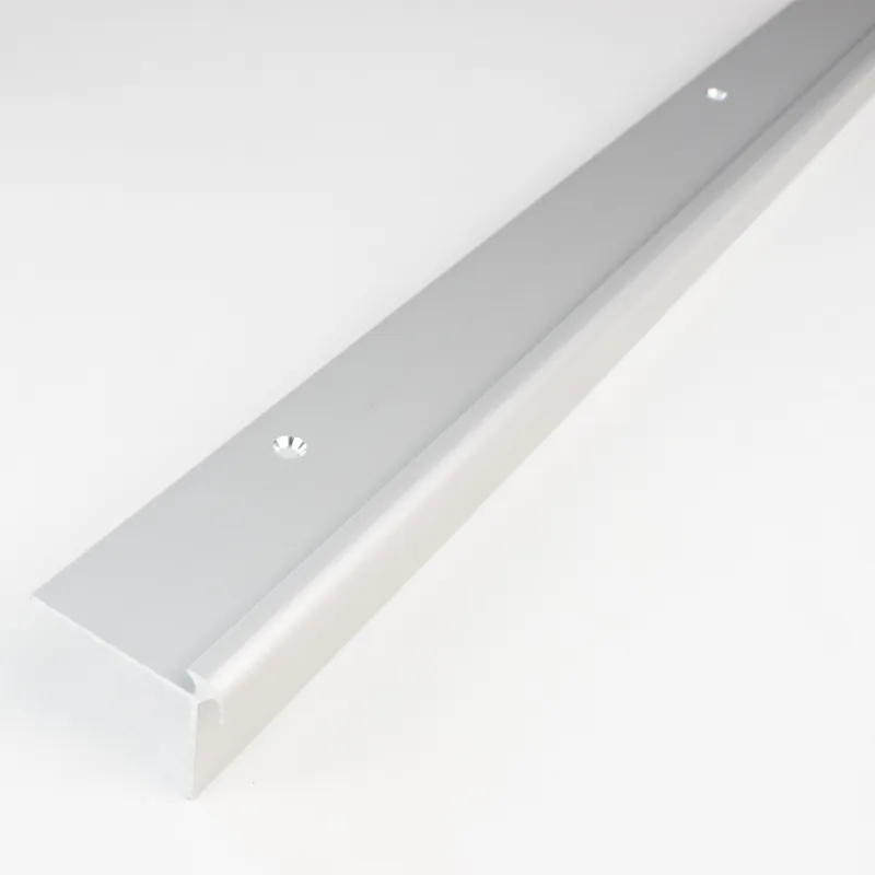 Auer Nez de marche & cornières Hauteur 30 mm Largeur 40 mm Aluminium Remise