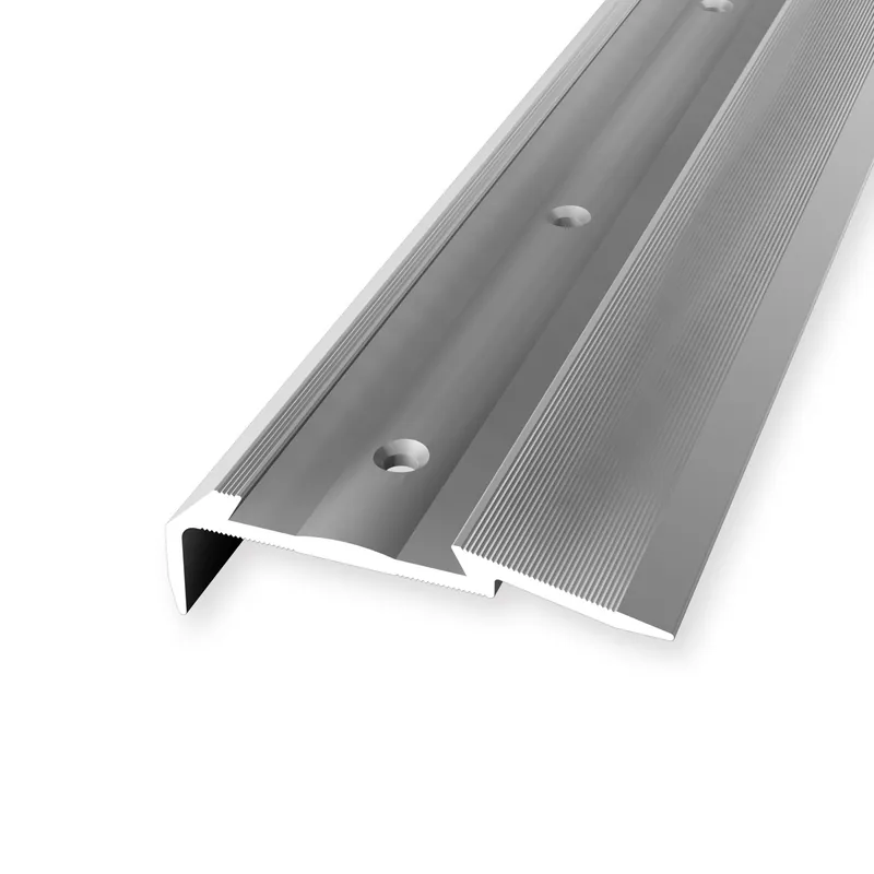 Nez de marche 18.7 x 60 x 2500 mm Aluminium Cornière striée Trous à vis fraisés Küberit Offre Limitée