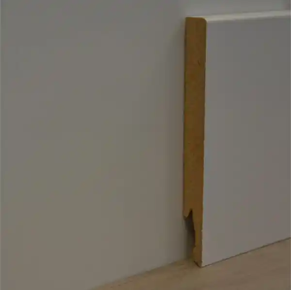 PLINTHE MDF BORD DROIT REVETU BLANC 14X120X2400MM Meilleure Vente